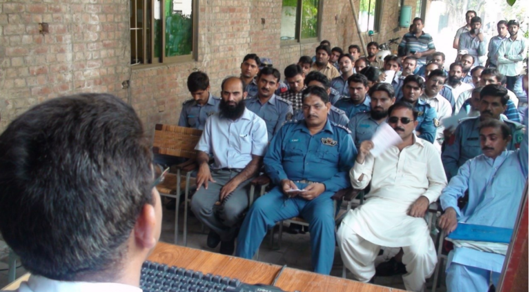 Raising awareness for lung health: Protecting Gujranwala’s traffic police