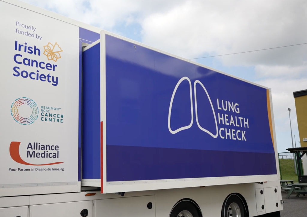 Mobile lung cancer screening unit in Ireland