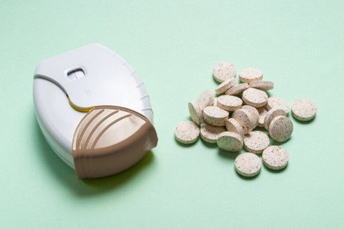 Dry powder inhalers (DPIs)