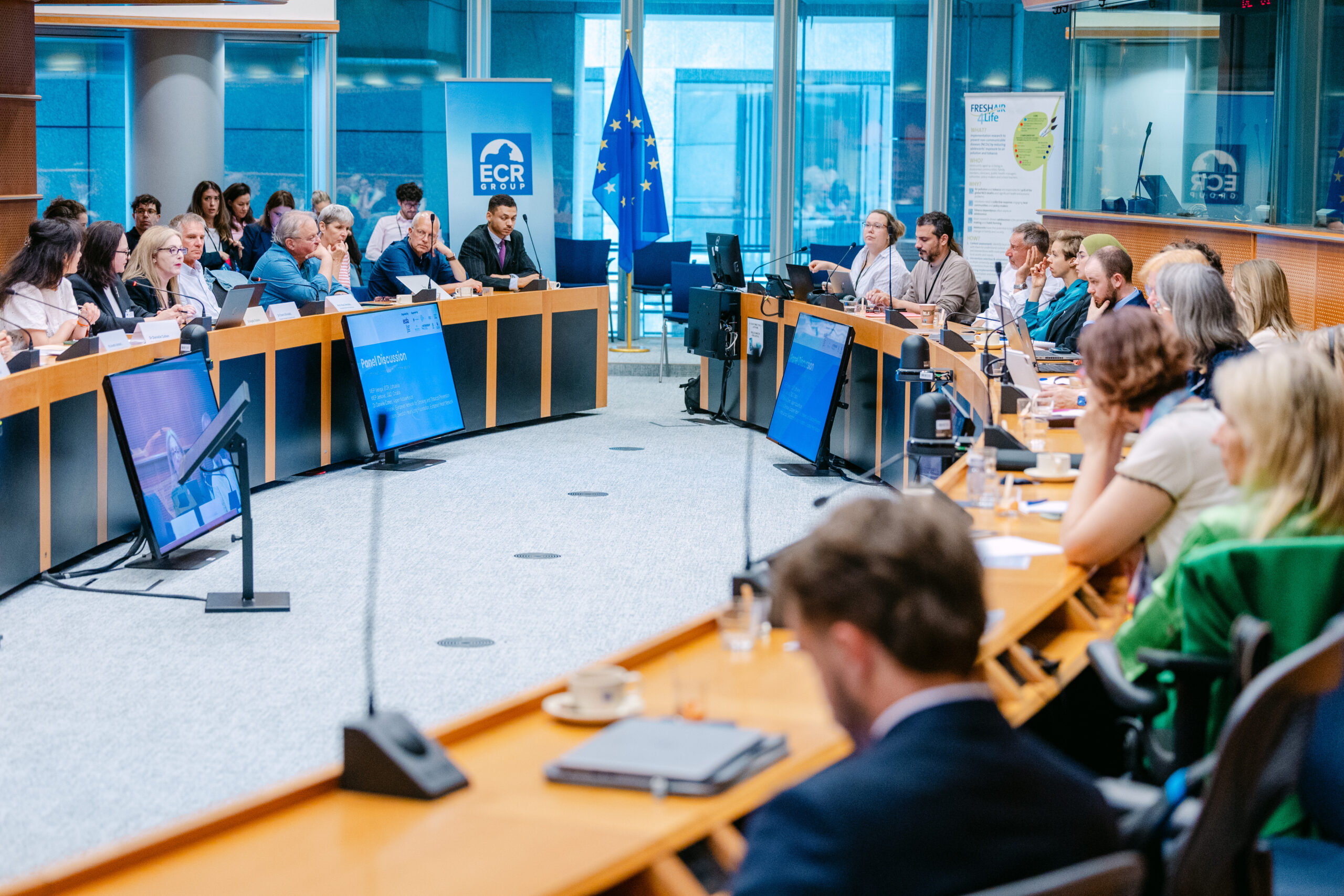 MEPs and health experts call for stronger EU nicotine regulation on World No Tobacco Day