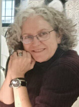 Dr Beatriz Lara - profile image
